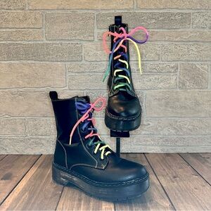 UNIONBAY Women's Kiwi Black Rainbow Platform Combat Lace-up Boot / Size 7.5